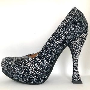 John Fluevog “Memories Hi Trophy” heels - Size US9